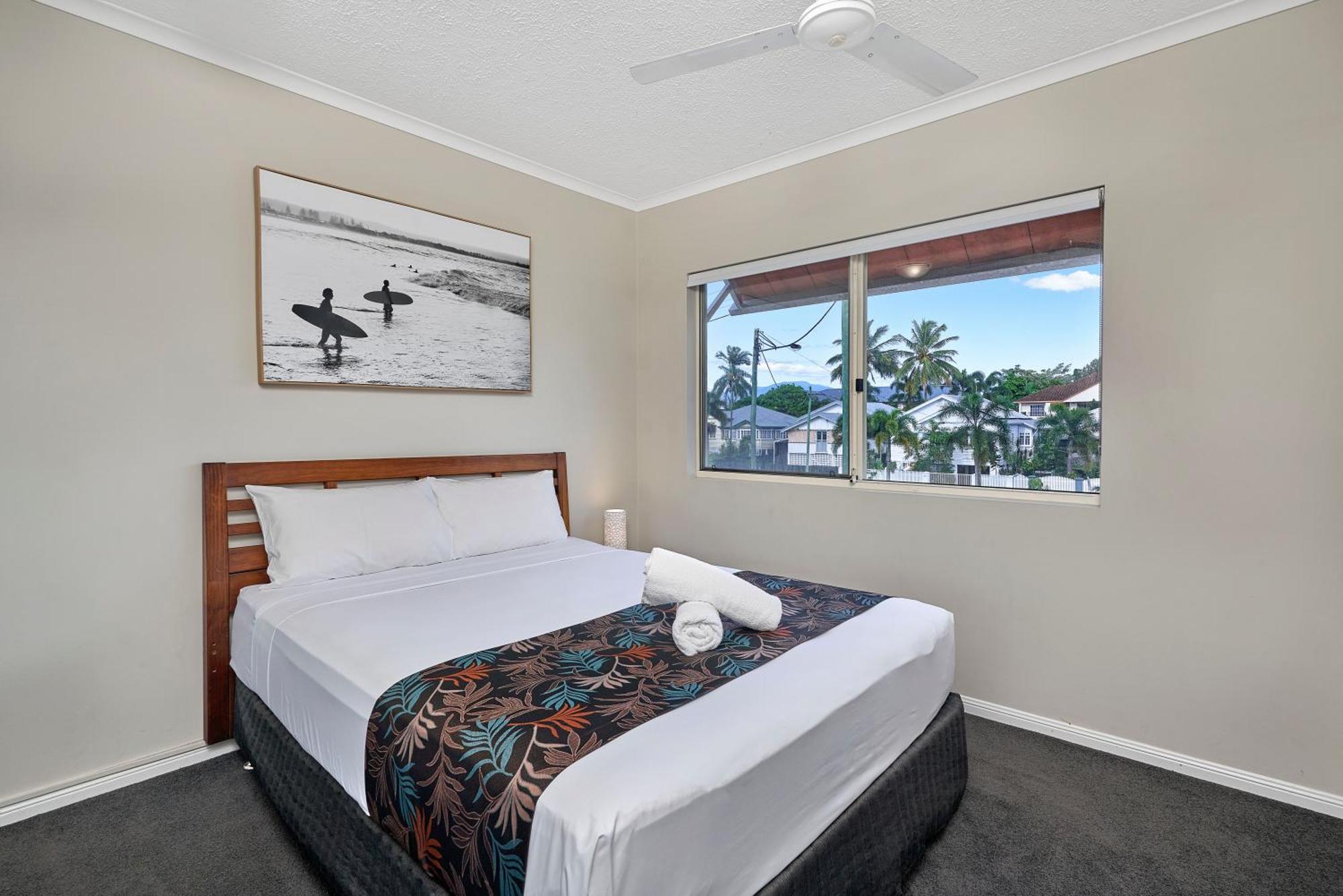 North Cove Waterfront Suites Cairns Exteriör bild